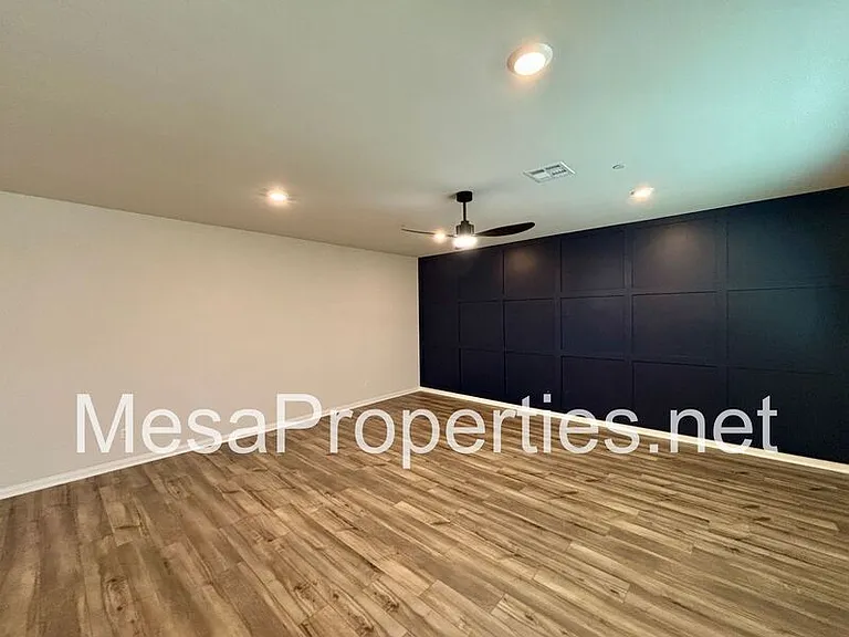 15606 Raptor Rd — Photo 3