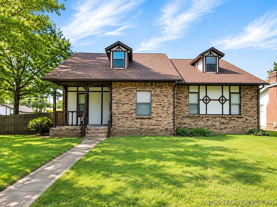 1st image of 322 E Young St