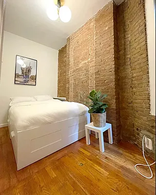 Rented by The Downtown LLC | media 19