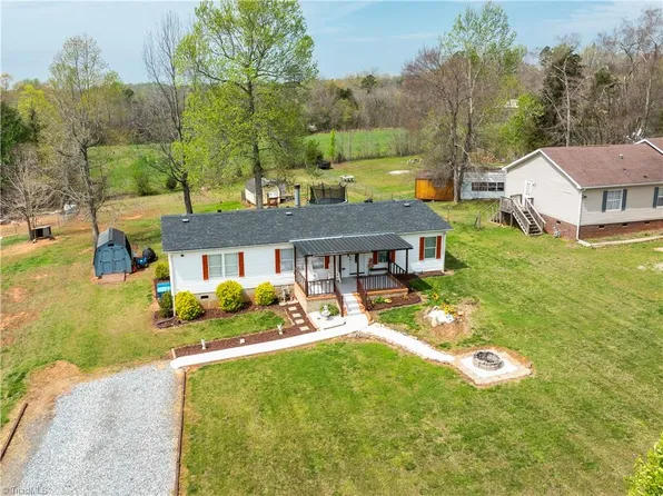 348 Michaels Rd, Mocksville, NC 27028