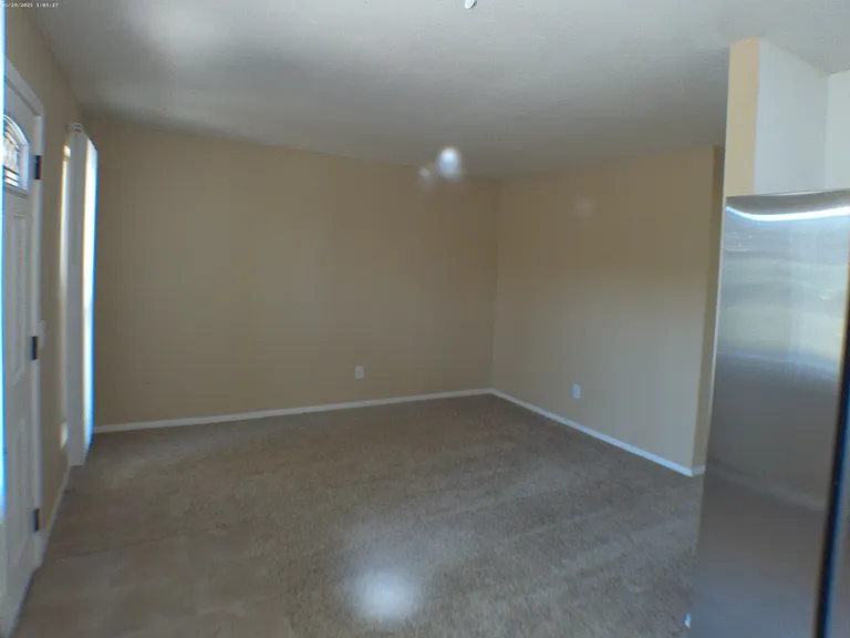2117 Elden Ave #13 — Photo 6