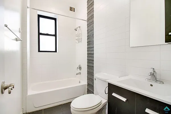 Rented by EXR | media 16