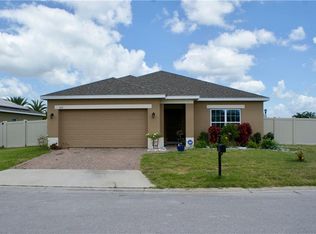 102 Vitoria Rd, Davenport, FL 33837