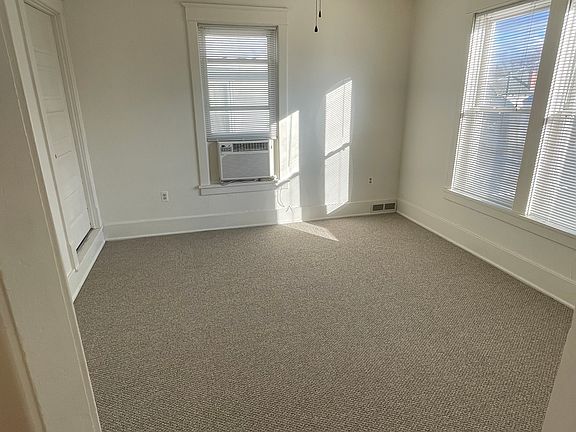 5th image of 19 W Main St Floor 2