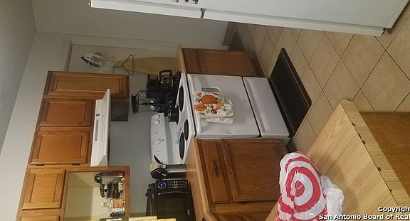 4th image of 10035 Birch Field Dr