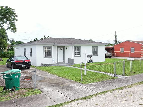 2nd image of 15401 NW 29th Ct