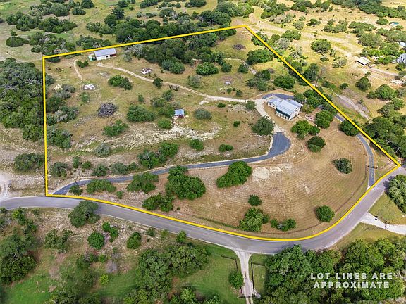 2nd image of 720 Spring Creek Rd