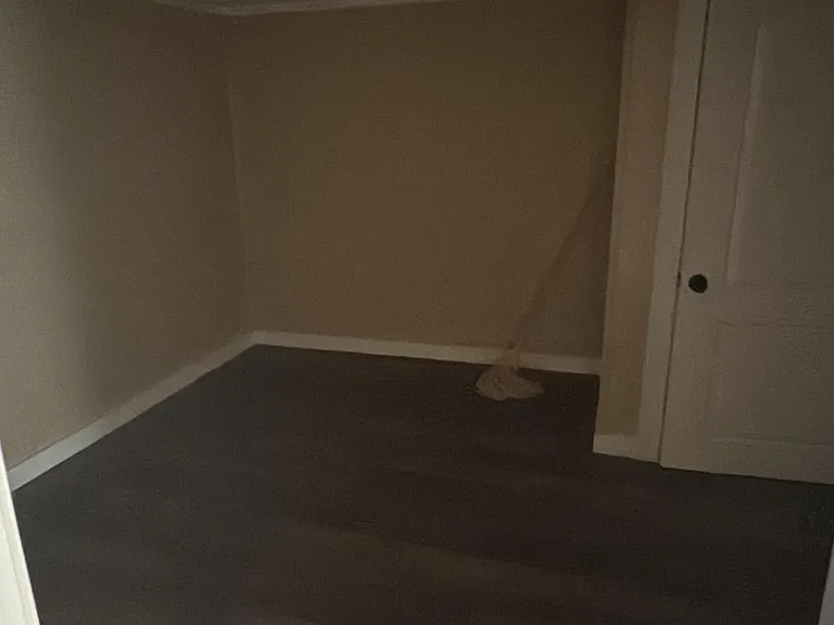 134 Hilltop St — Photo 2