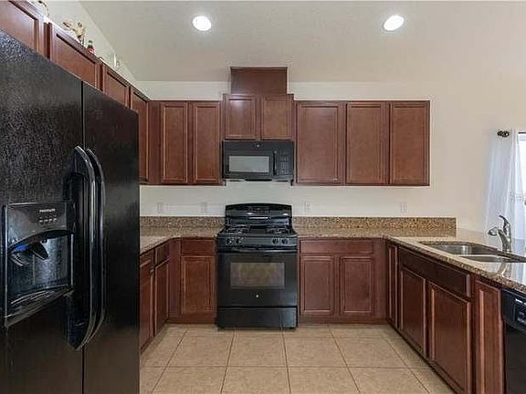 2nd image of 1709 Bonser Rd