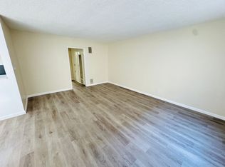 932 N Sierra Bonita Ave APT 3, Los Angeles, CA 90046