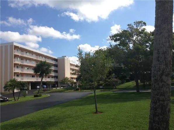 9510 Harbor Greens Way APT 407, Seminole, FL 33776