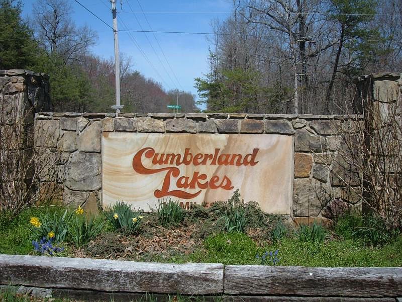 897768