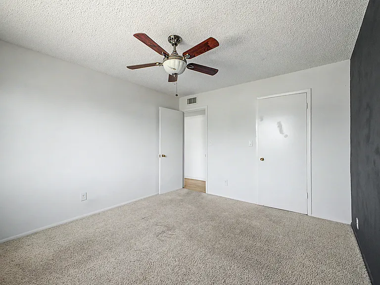 3922 E Sahuaro Dr — Photo 21