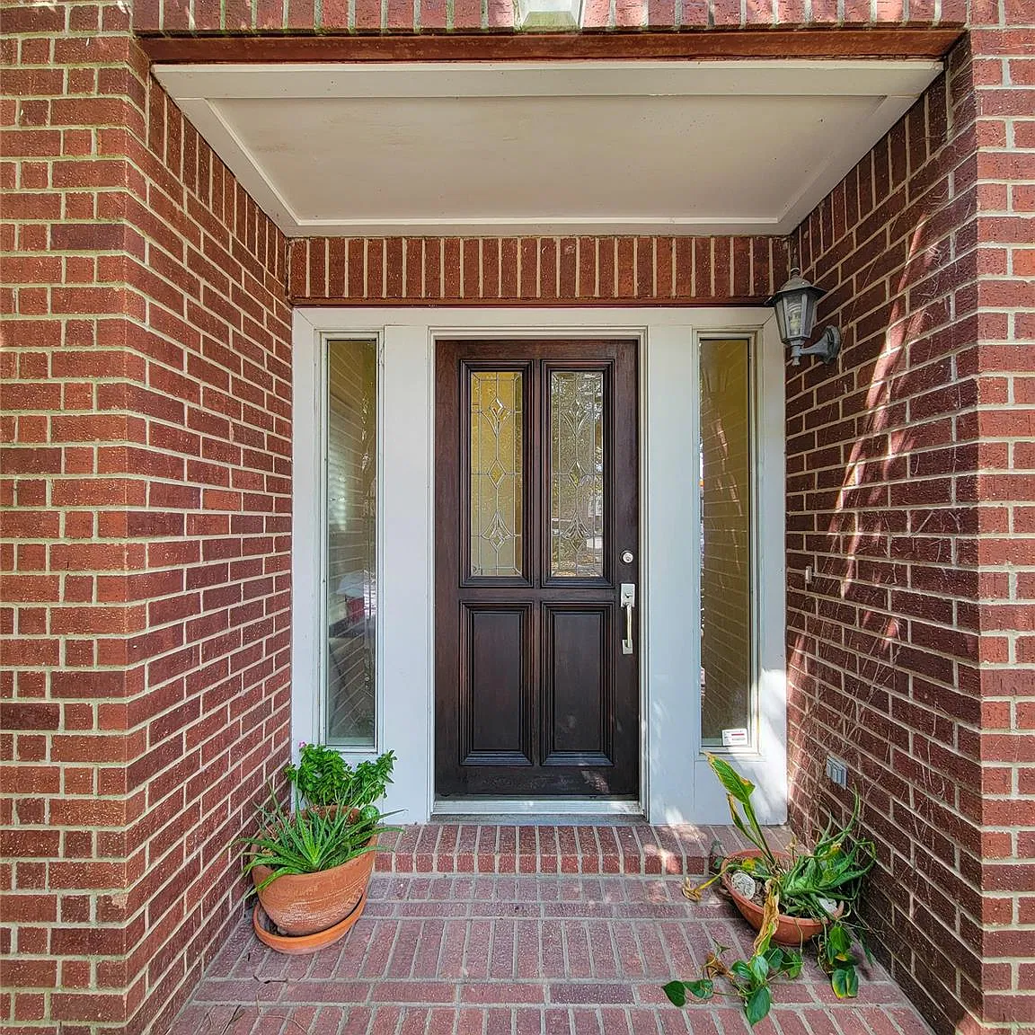 3 bed, 3.5 bath, 2169 sqft, $2,950 — Photo 1