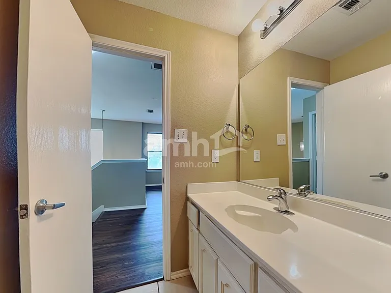 6001 Melanie Dr — Photo 16
