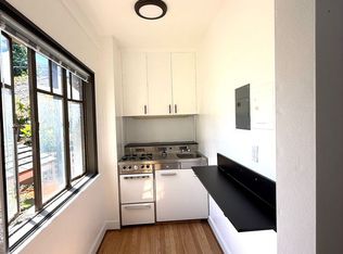Benson Alexander Apartments, Portland, OR 97210