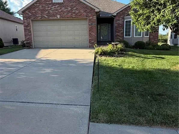 7500 NE 113th St, Kansas City, MO 64157