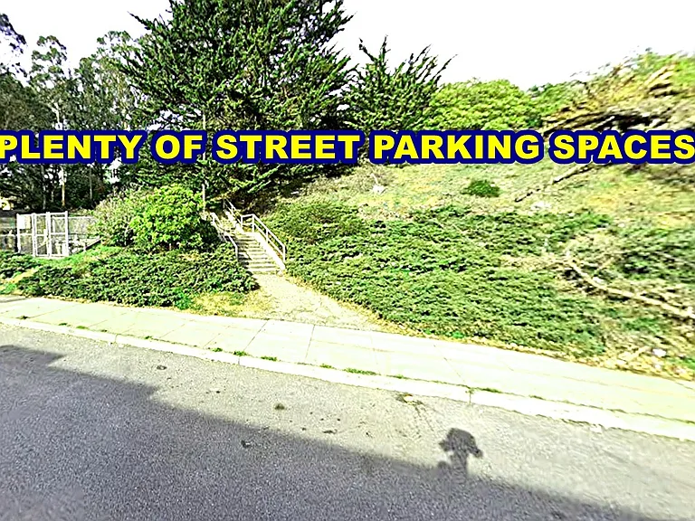Raymond Ave — Photo 14