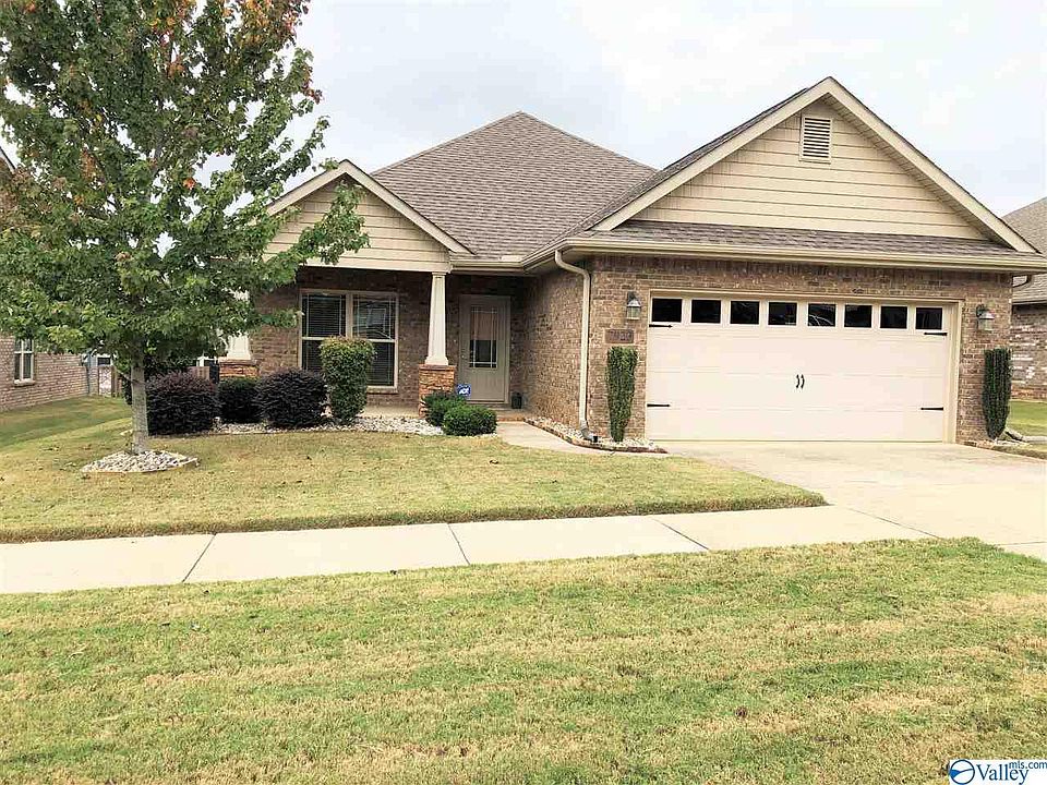 1st image of 7923 Gabriela Dr NW