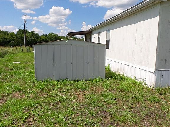 5th image of 2057 County Road 700
