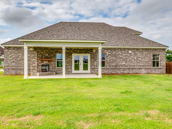 297 Setter Trail in Boykin Lakes