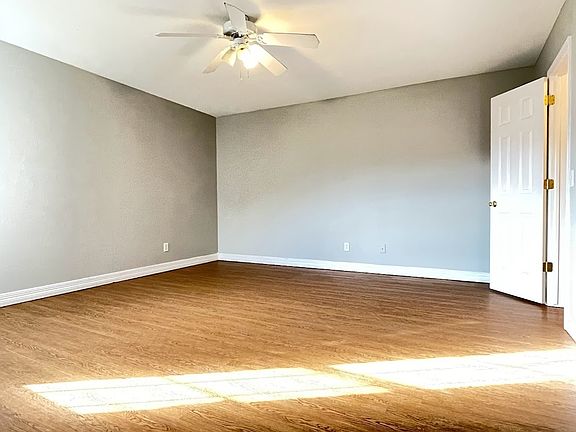 2nd image of 1473 Tolleson Loop #1