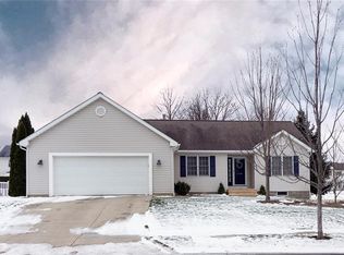 4730 Idyllbrook Ct, Erie, PA