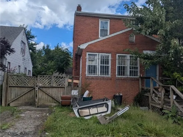 12312 Guardian Blvd, Cleveland, OH 44135