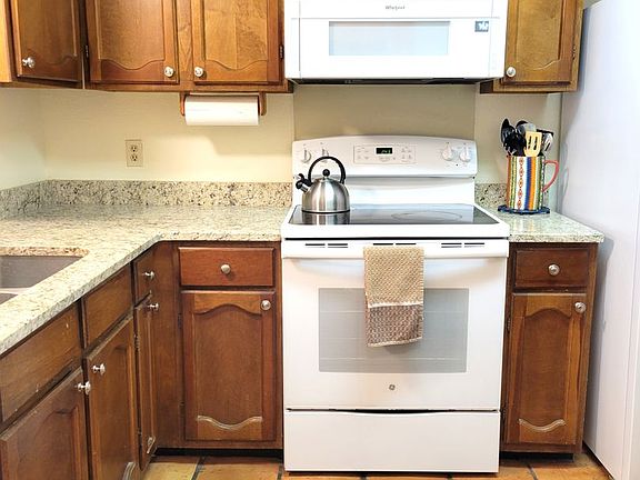 3rd image of 604 White Mountain Dr #502-975