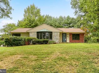 480 Saint Johns Dr, Camp Hill, PA 17011