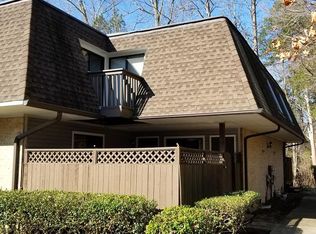 242 Brookberry Cir, Chapel Hill, NC 27517