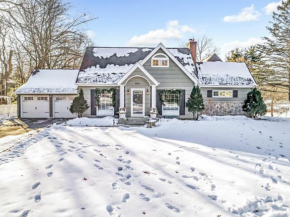 2nd image of 5880 Minnetonka Dr
