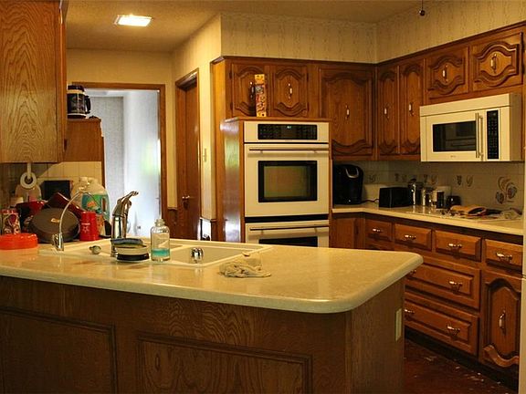 5th image of 1438 Cardinal Creek Dr