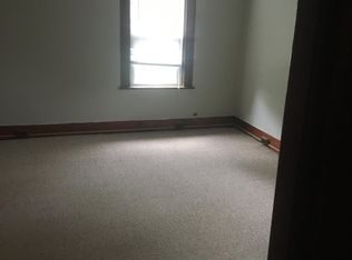 303 South St, Chardon, OH 44024