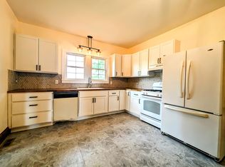 604 8th Ave, Sully, IA 50251