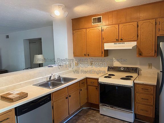 5th image of 311 Swift Ave APT 107