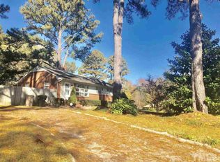 1407 Meadowbrook Dr, Garner, NC 27529