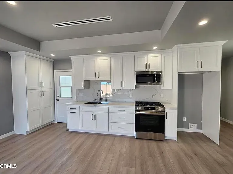 14422 Judd St — Photo 6