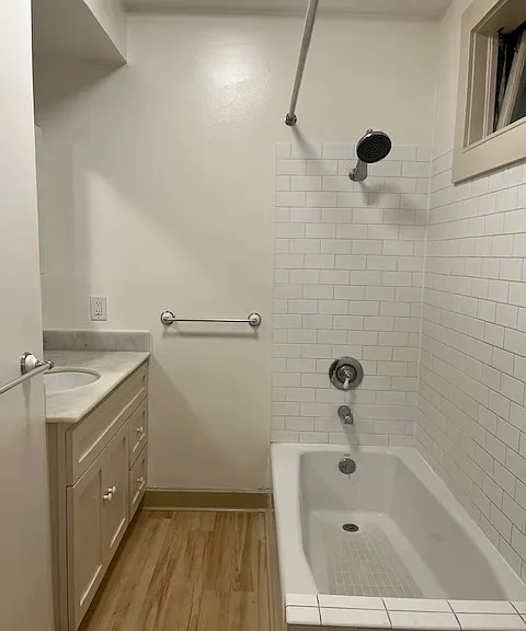 828 Taylor — Photo 12