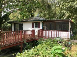 18 Glenview Rd, Arden, NC 28704