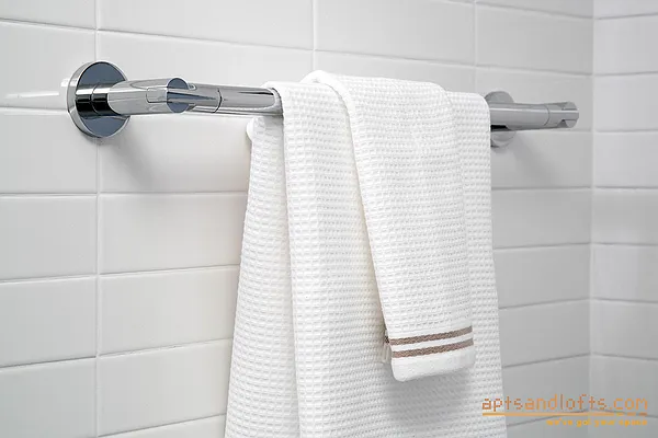 Rented by aptsandlofts.com | media 28