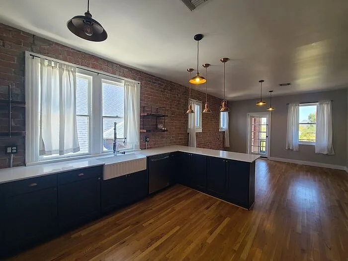 710 N 6th Ave #3 — Photo 7