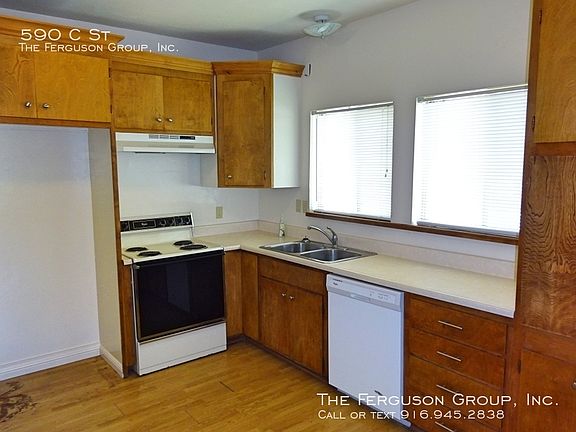 4th image of 590 C St