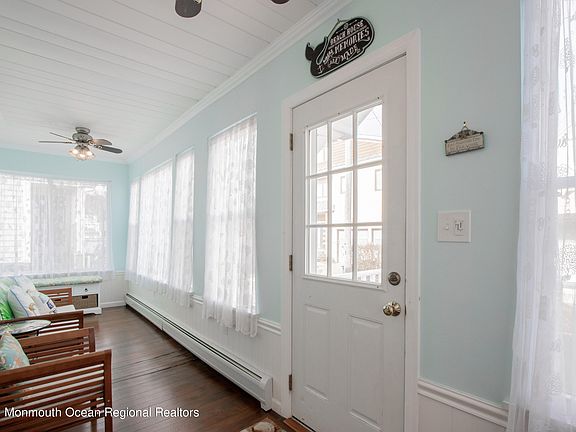 5th image of 34 Waterview Way