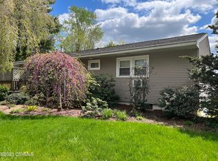 525 Ikeler St, Lewisburg, PA 17837