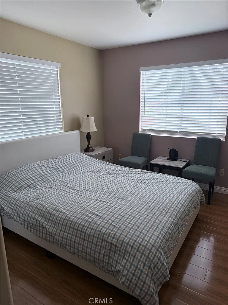 1 bed, 700 sqft, $1,600 — Photo 3