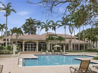 16203 Glenmoor Dr #16203, West Palm Beach, FL 33409