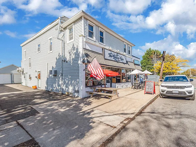 504 Fire Island Ave #2 — Photo 19