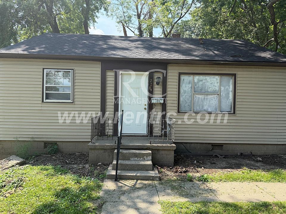 1st image of 228 Delaware Ave