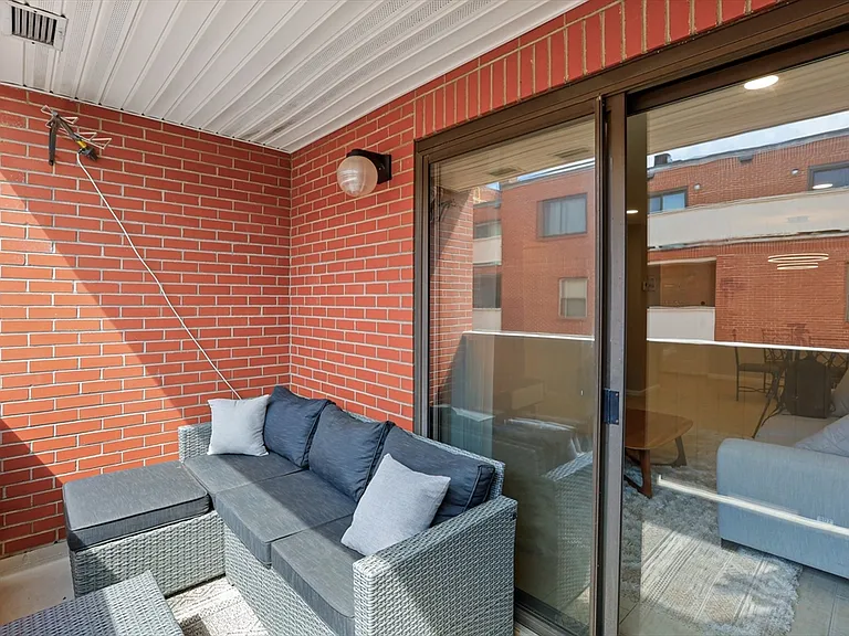 20 Central St #306 — Photo 38